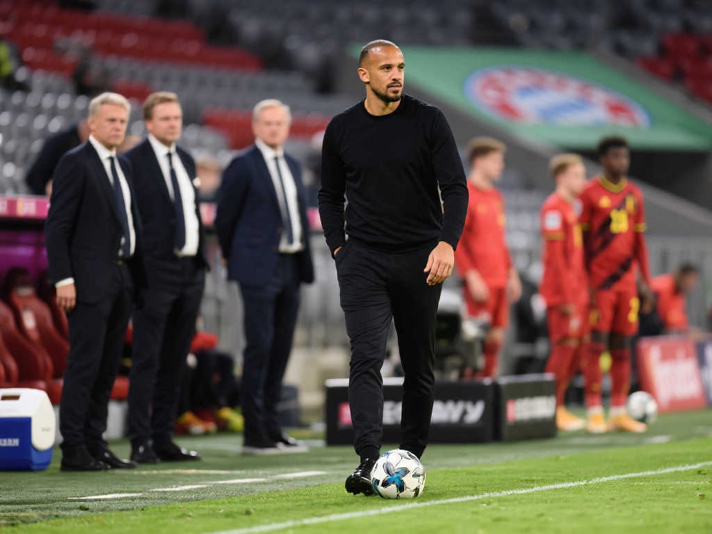 赛中以较大 赛中以较大